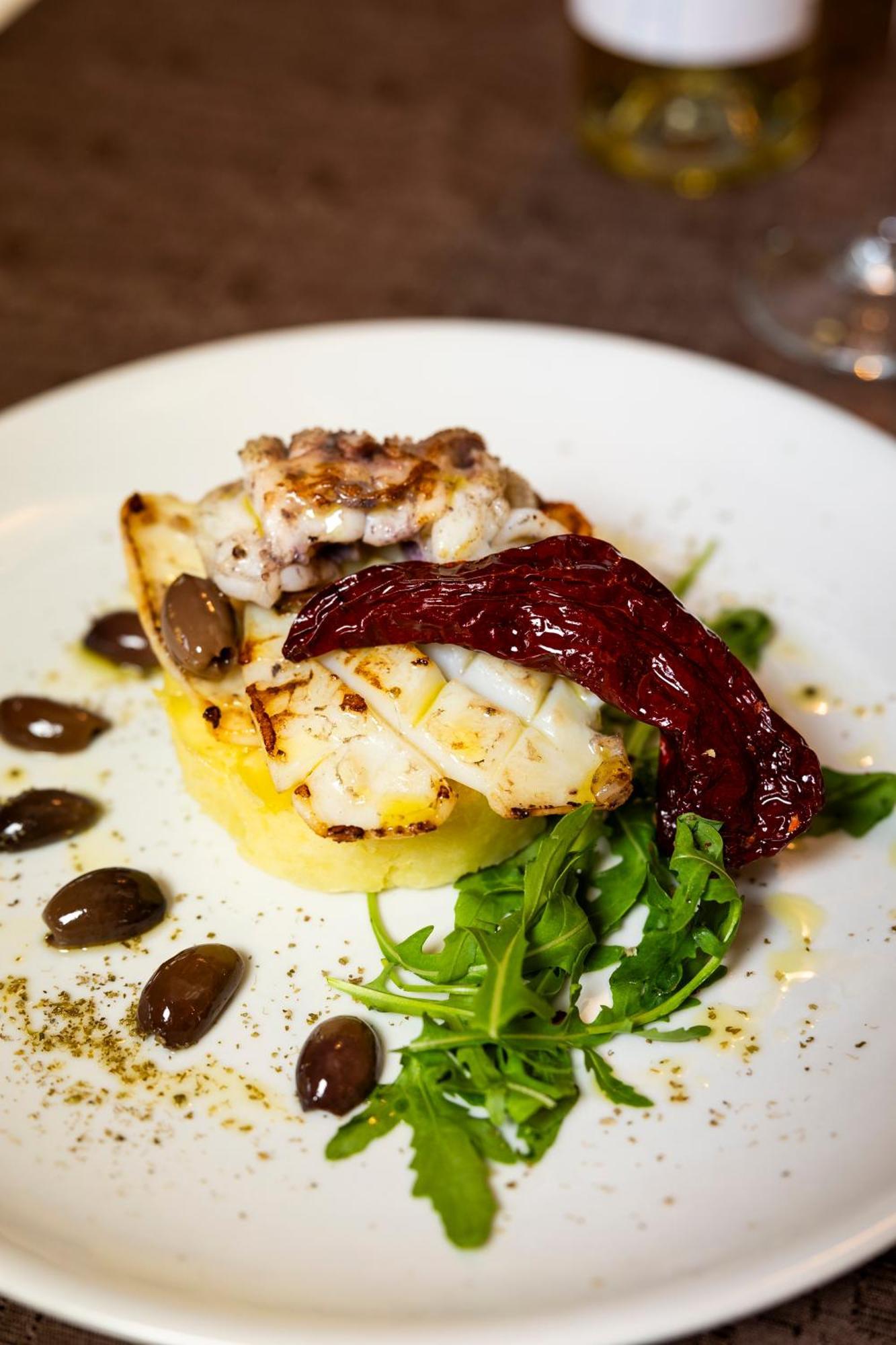 Tenuta Rosa - Gastronomia E Relax Montesano Scalo Eksteriør billede